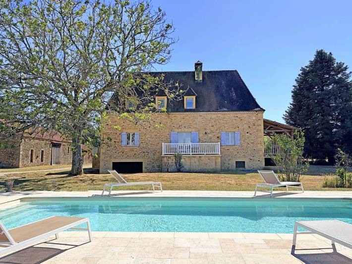 Le Carpenet - with private pool and tennis court in Le Bugue, Périgord