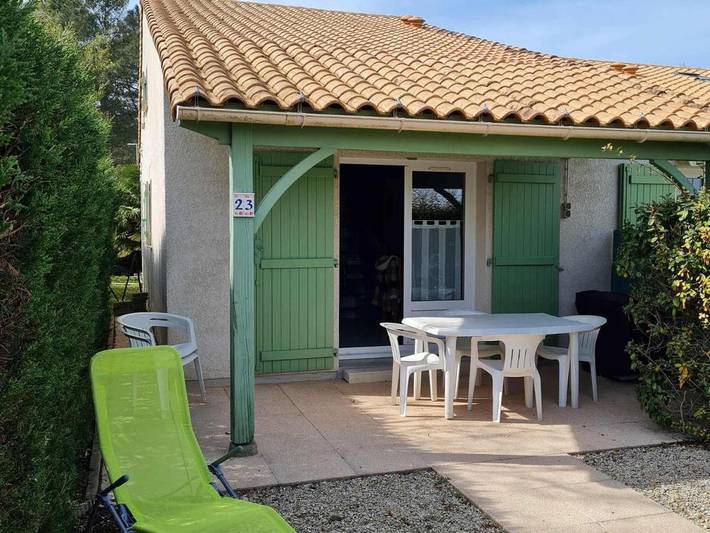 Appartement de vacances pour 4 personnes, avec balcon et piscine