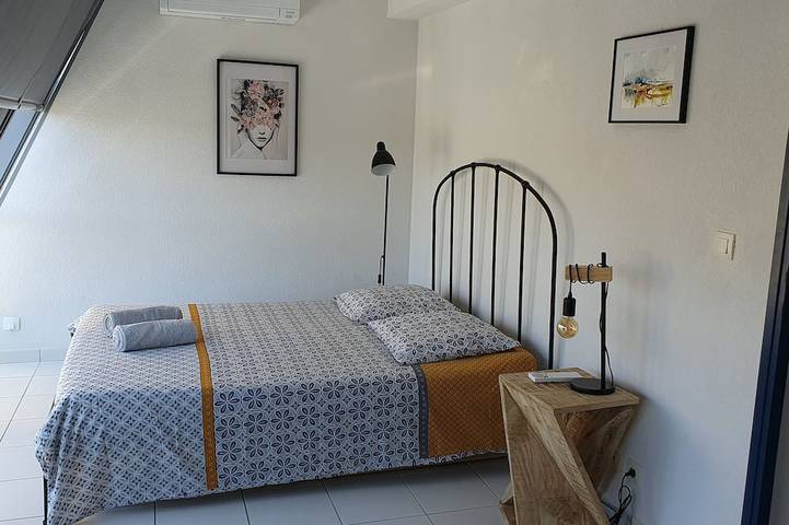 Gîte pour 4 personnes, avec terrasse dans Plage Ulysse - 3
