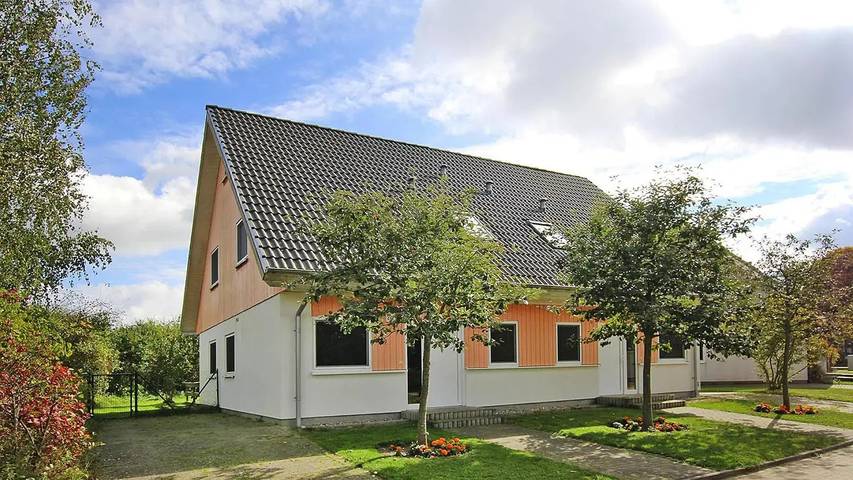 Ferienhaus für 9 Personen, mit Sauna und Terrasse in Mirow