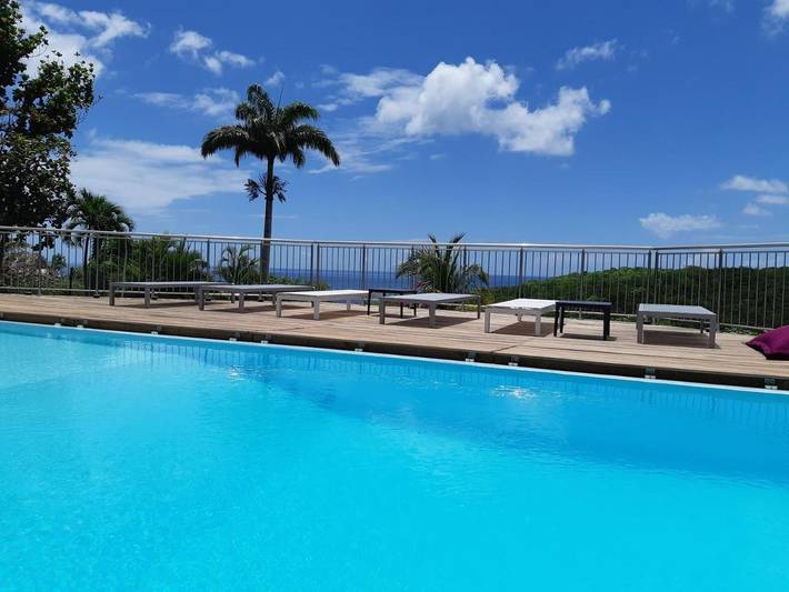 Chambre d’hôte pour 3 personnes, avec jardin ainsi que piscine et jacuzzi à Deshaies - 2