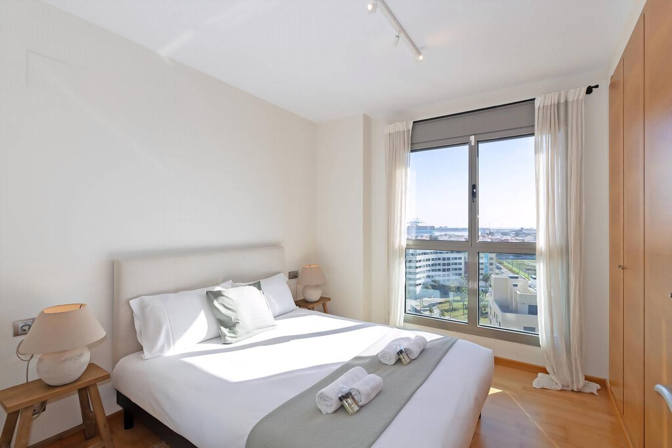Entire apartment, Guestready – Modern Flat with Terrace in Valencia in Valencia, Costa de Valencia