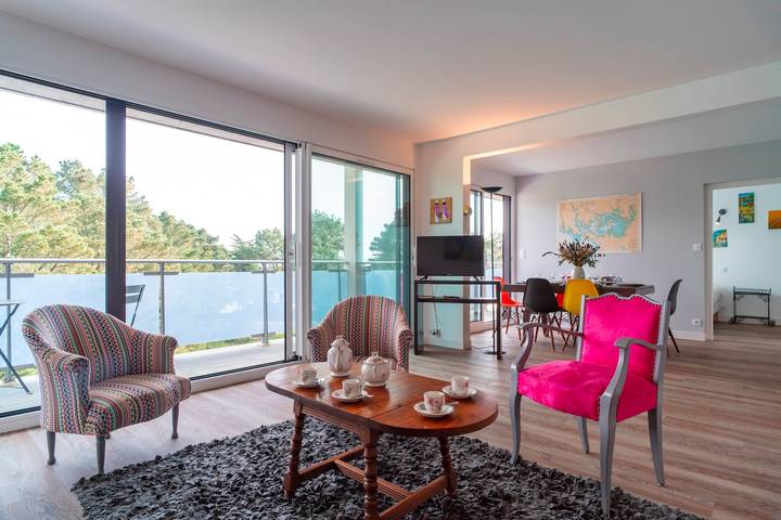Gîte pour 8 personnes, avec balcon dans Plage Men Er Beleg