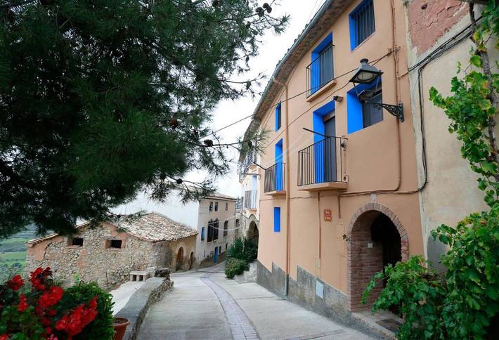 Apartamento de vacaciones para 8 personas, con vistas y balcón en Somontano de Barbastro