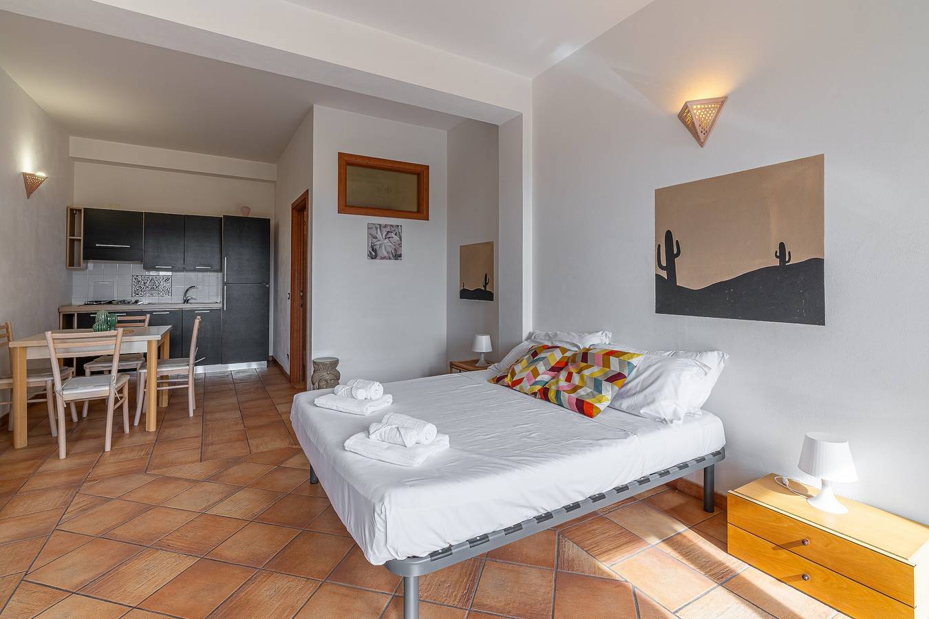 Ganze Wohnung, Apartment „Pathos Retreat Ulivo“ mit Gemeinschaftspool, Wlan und Klimaanlage in Syrakus, Syrakus Provinz