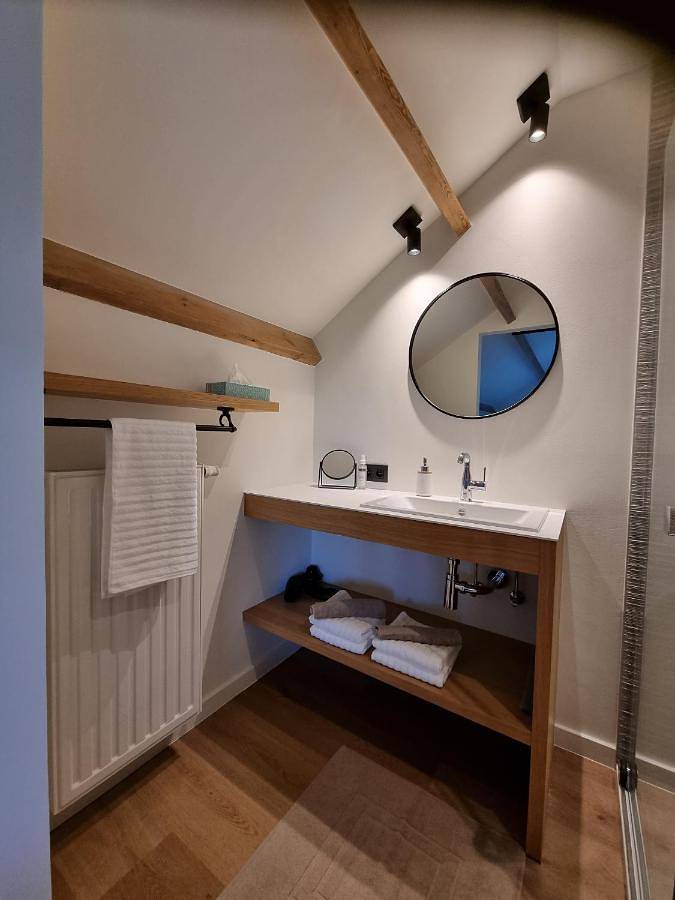 Location de vacances pour 12 personnes, avec jardin ainsi que vue et terrasse, animaux acceptés à Lo-Reninge - 4