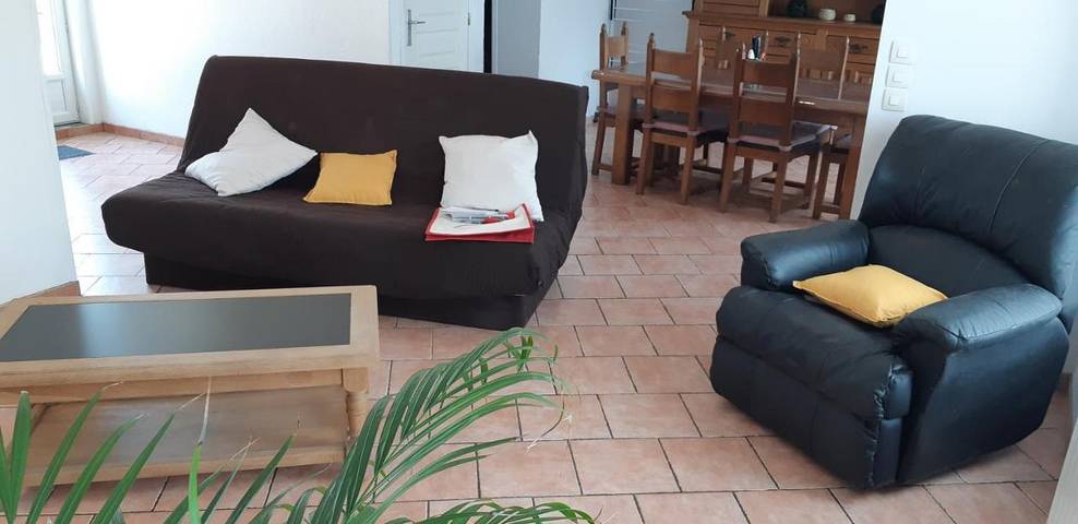 Location de vacances pour 4 personnes, avec terrasse, animaux acceptés à Sémeries - 2