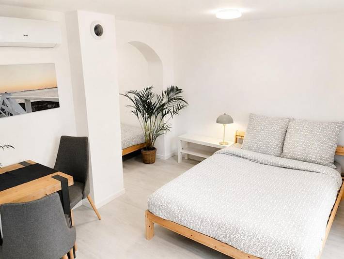 Location de vacances pour 3 personnes, avec Terrasse à Chavagne