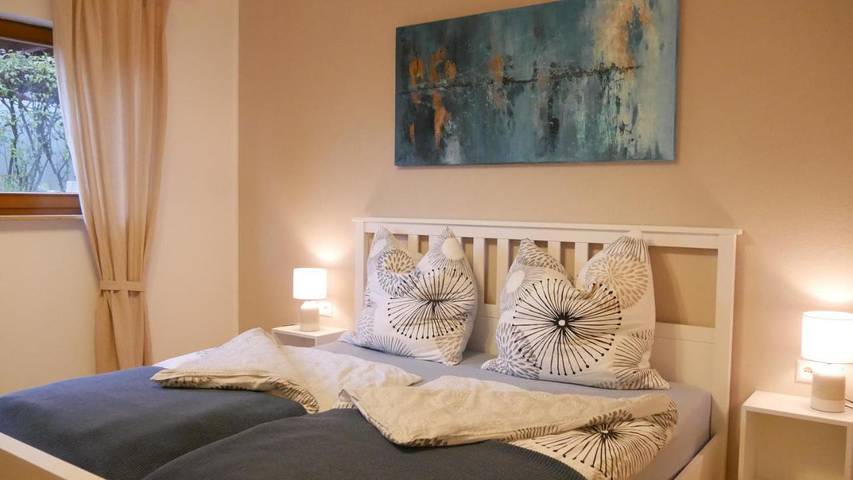 Ferienwohnung für 4 Personen, mit Terrasse und Garten sowie Ausblick in Langenau