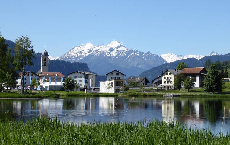 Ganze Ferienwohnung, Surrieven / Zwicker - 3.5 Zimmerwohnung in Laax Dorf, Laax
