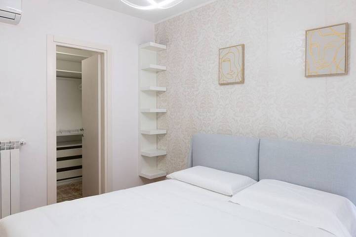 Apartamento entero, Spacious and cosy two-room flat in the Bicocca area in Milán, Provincia de Milan