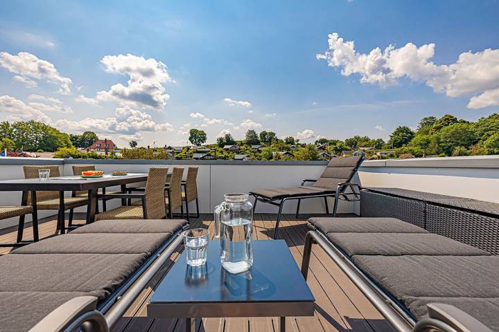 Ferienhaus für 6 Personen, mit Terrasse und Garten sowie Ausblick und Sauna - 1