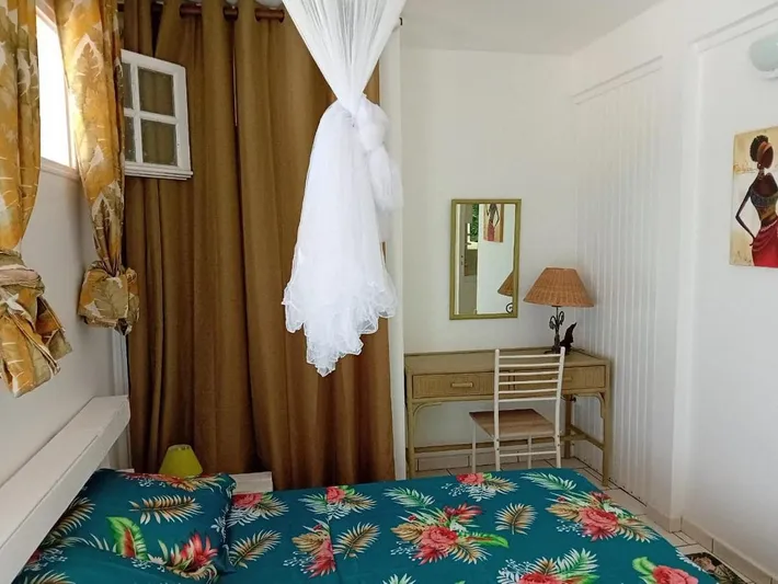Lodge pour 3 personnes, avec vue ainsi que balcon et jardin - 1