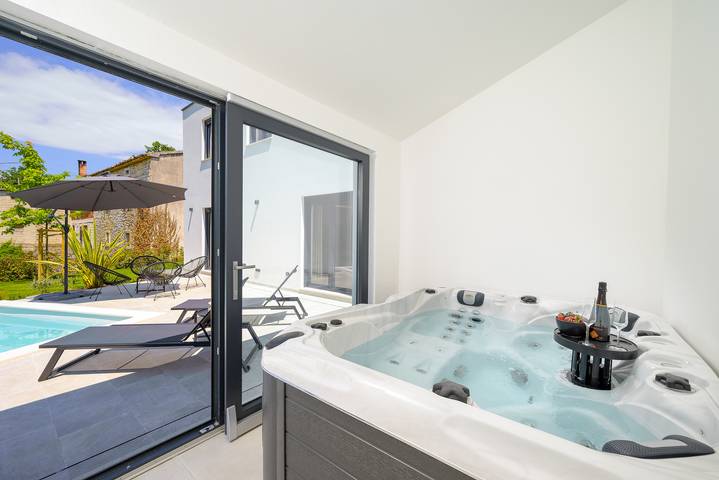 Villa für 4 Personen, mit Garten und Pool in Marčana - 2