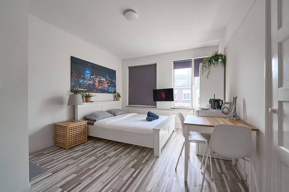 Geheel appartement, Private room 202 - Eindhoven - By T&S. in Eindhoven, Noord-Brabant