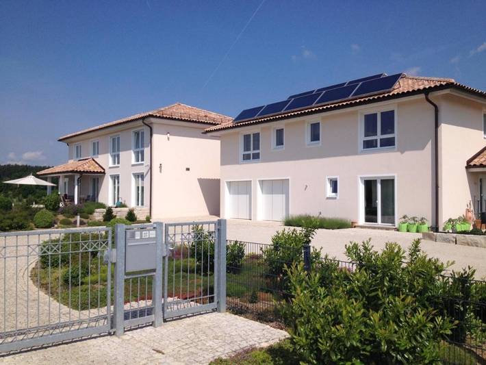 Ferienwohnung für 2 Personen, mit Terrasse und Garten sowie Ausblick in Eckersdorf - 2