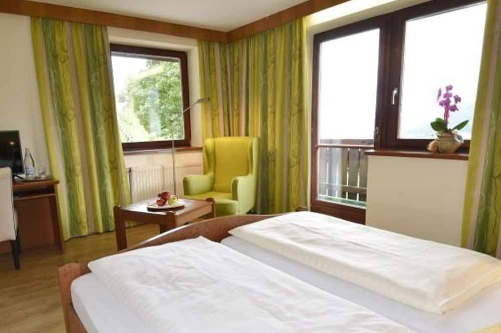 Talblickzimmer mit Dusche od. Bad, Wc - Hotel-Restaurant Stigenwirth in Krakauhintermühlen, Murau (Kreischberg)