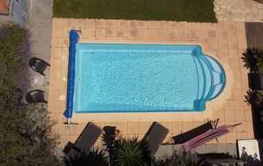 Chambre d’hôte pour 3 personnes, avec piscine et jardin à Istres
