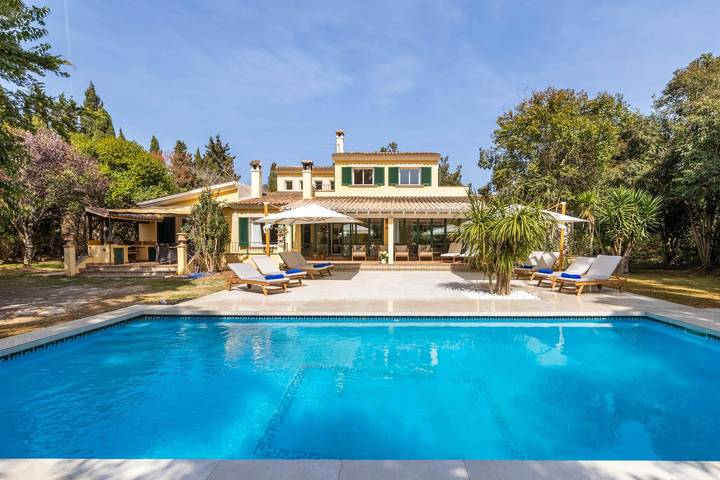 Villa pour 10 personnes, avec balcon et jardin - 1