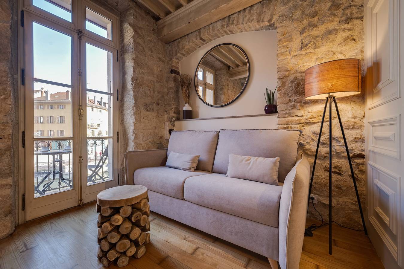 Ganze Wohnung, Ferienwohnung für 4 Personen mit Balkon in Annecy, Annecy (Gemeinde)