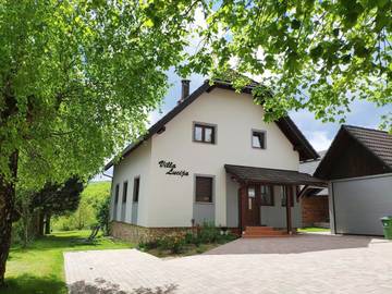 Maison d’hôte pour 2 personnes, avec jardin ainsi que balcon et vue dans Poljanak