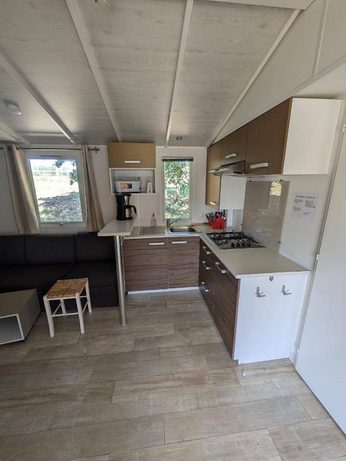 Location de vacances pour 8 personnes, avec vue ainsi que jardin et terrasse à Mortagne-sur-Sèvre - 2
