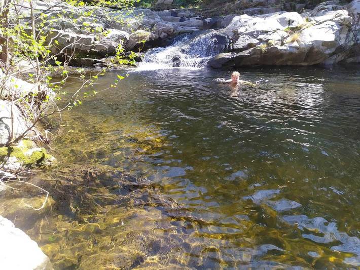 Location de vacances pour 8 personnes, avec Balcon et Terrasse ainsi que Jardin et Piscine dans La Vallée Heureuse à Sorède - 3