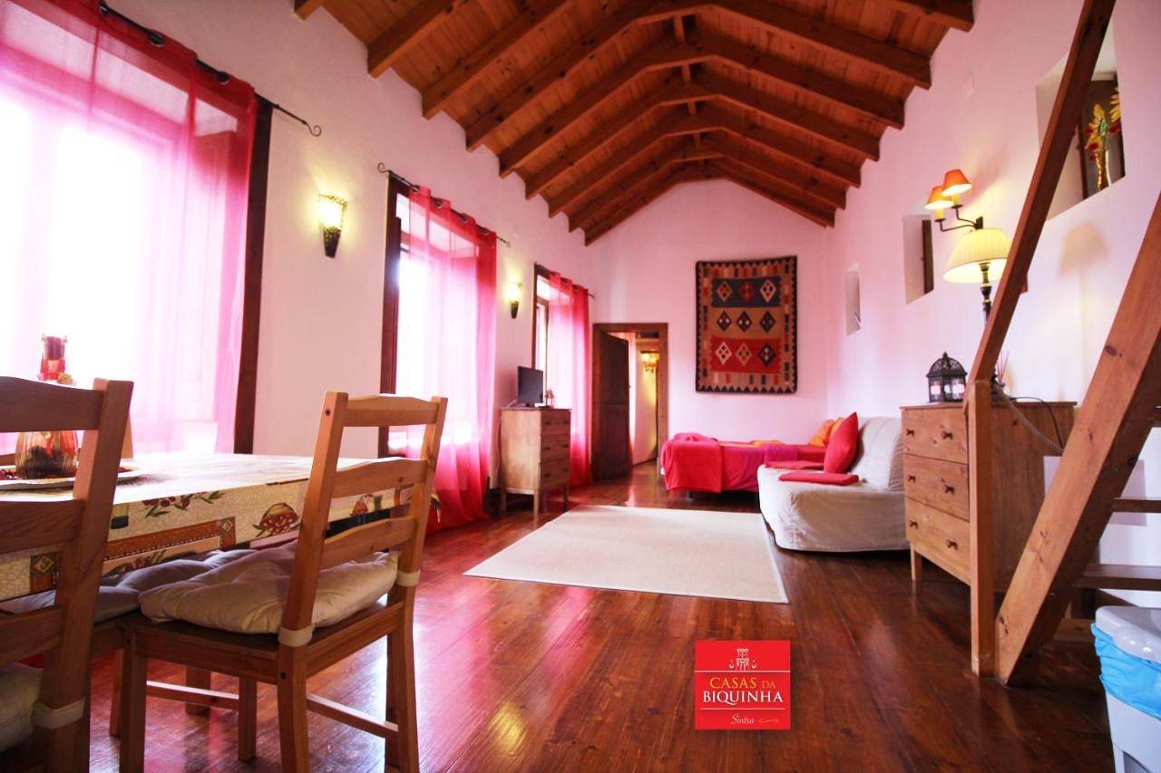 Apartamento inteiro, Two-Bedroom Apartment in São Martinho (Sintra), Sintra