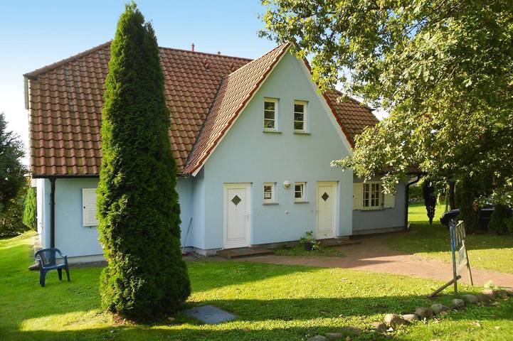 Ganze Wohnung, Ferienwohnung im Blauen Haus in Putbus in Putbus, Rügen
