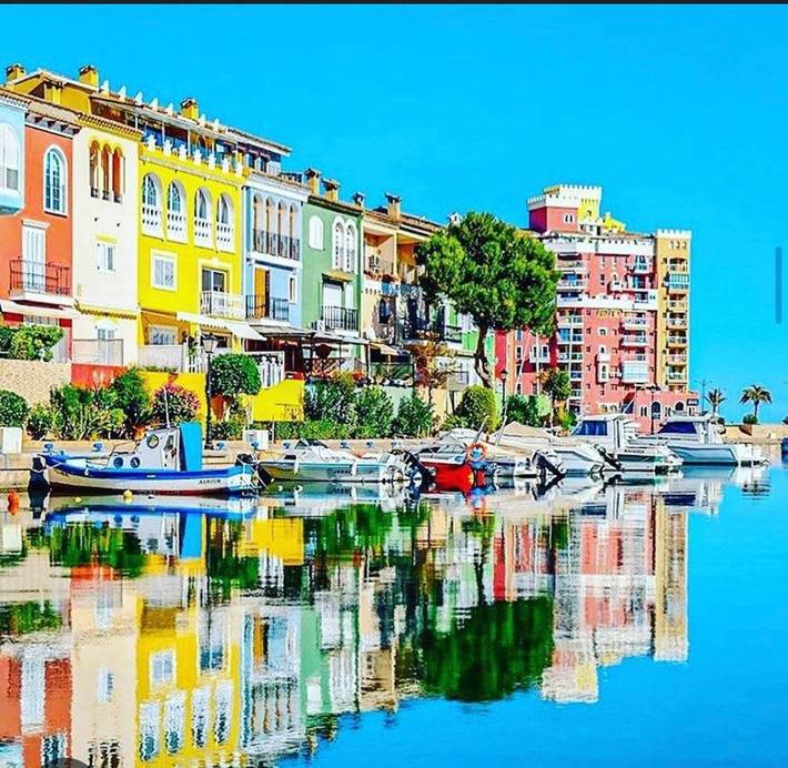 Apartamento para 5 personas, con vistas al lago además de vistas y terraza, Se admiten mascotas en Port Saplaya