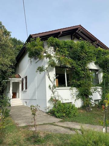 Gîte pour 3 personnes, avec jardin dans Aeroport De Geneve Cointrin