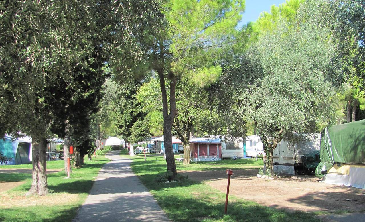 Camping Toscolano Mobilhome Standard in Maderno, Toscolano-Maderno