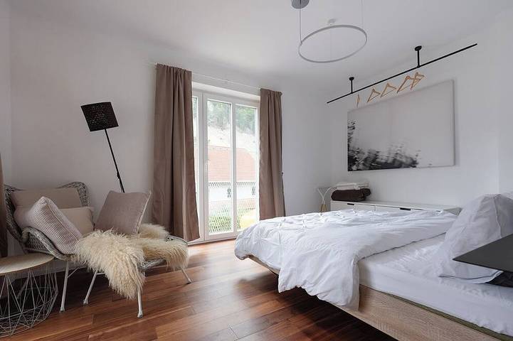 Design-Retreat "Schneeberg" - ganzes Ferienhaus - Haustierfreundlich in Puchberg am Schneeberg, Wiener Alpen in Niederösterreich