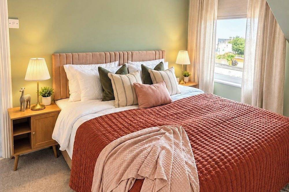Stylish 4Br Sunderland | Contractor Friendly in Sunderland