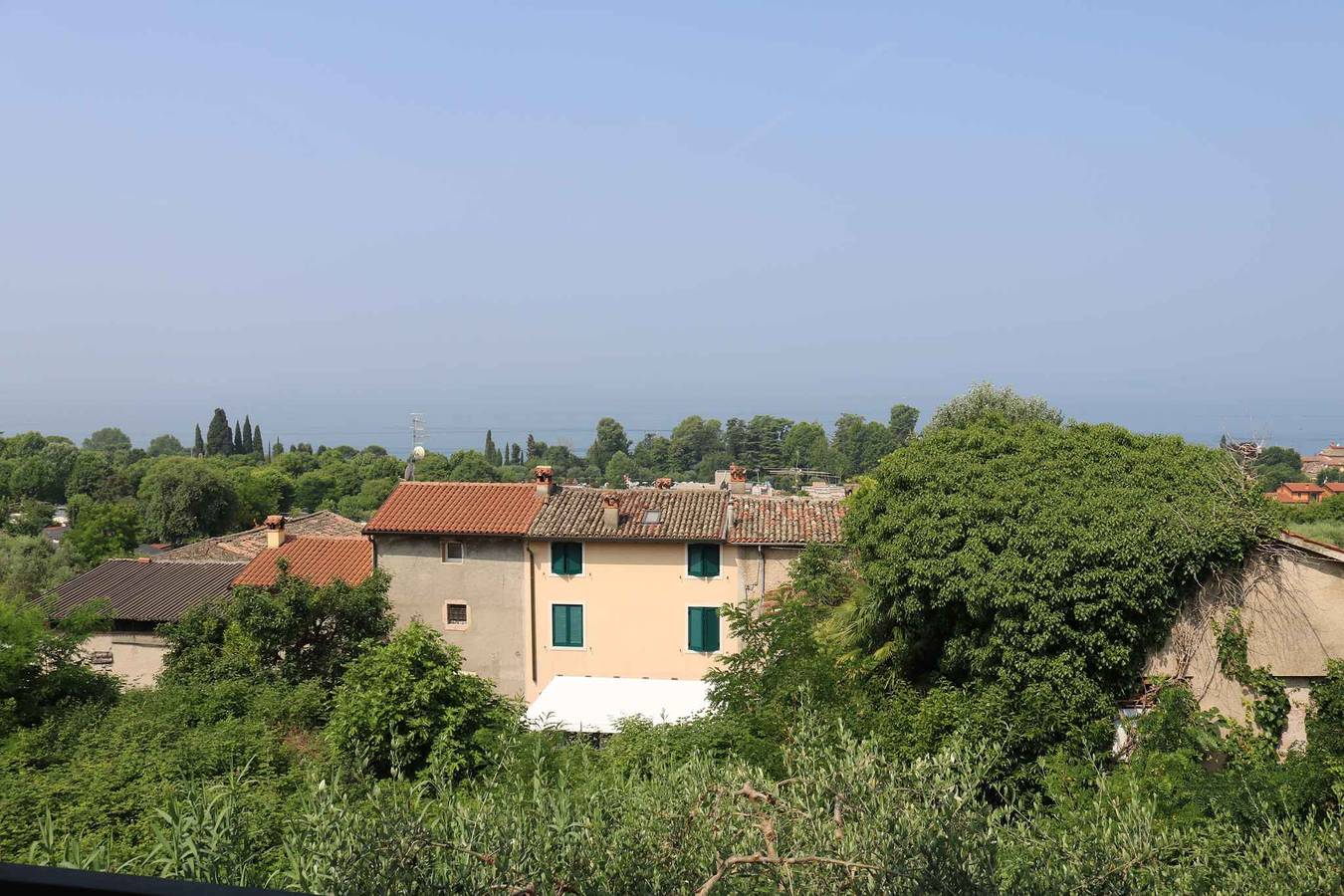 Appartement de vacances entier, Ferienwohnung mit Seeblick in Cisano, Bardolino