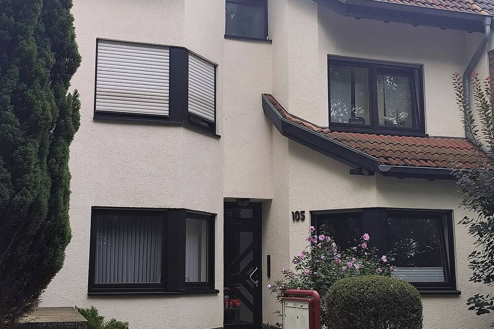 Ganze Wohnung, **Gemütliches Apartment in Köln-Holweide – ruhig, zentral & gut angebunden** in Mülheim Köln, Köln