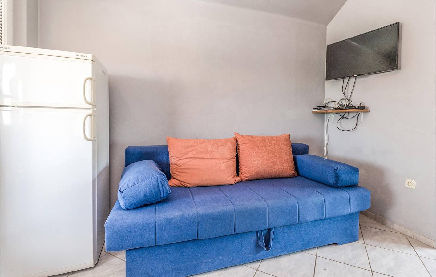 Geheel vakantieappartement, Vakantieappartement voor 2 personen met zwembad in Polača, Zadar