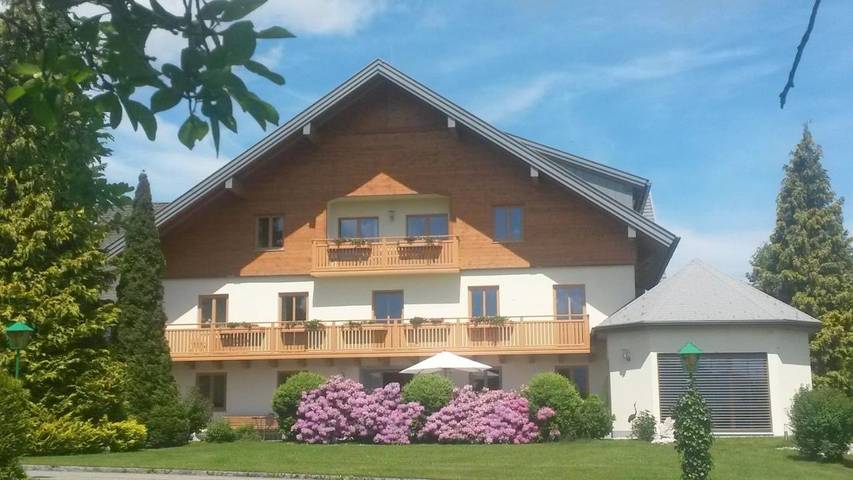 Ferienhaus für 2 Personen, mit Terrasse und Garten in Tiefgraben