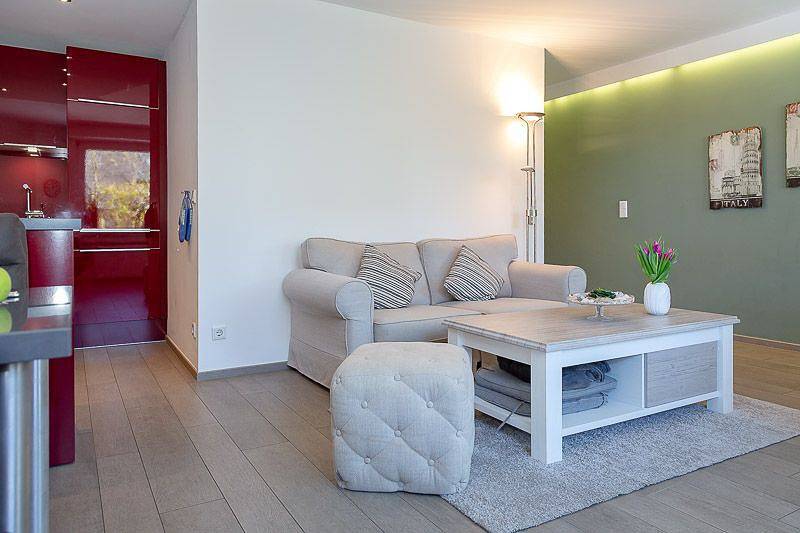 Ganze Wohnung, Modernes 2-Zimmerappartement, wenige Minuten von City und Strand entfernt. in Westerland, Sylt (Gemeinde)