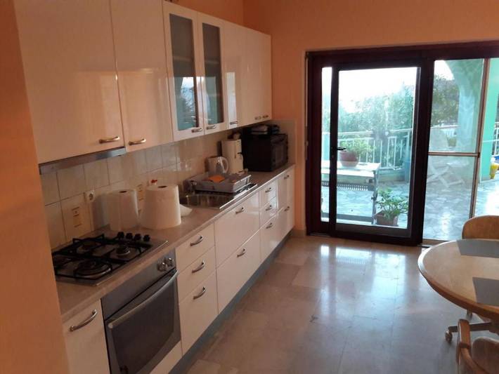 Ferienwohnung für 4 Personen, mit Garten und Terrasse, kinderfreundlich in Zadar (Kommun) - 3