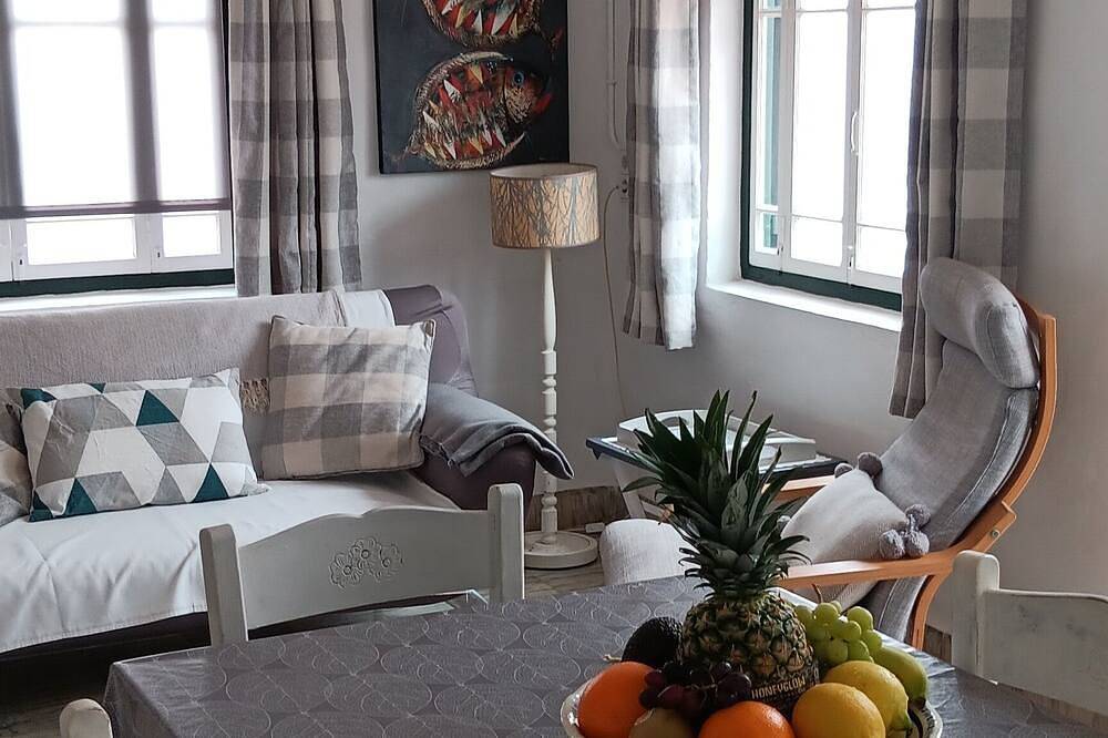 Charming, traditional  fishermans cottage in Es Grao village and Nature Reserve. in Es Grau, Maó