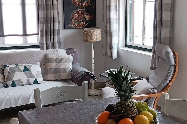 Charming, traditional  fishermans cottage in Es Grao village and Nature Reserve. in Es Grau, Maó