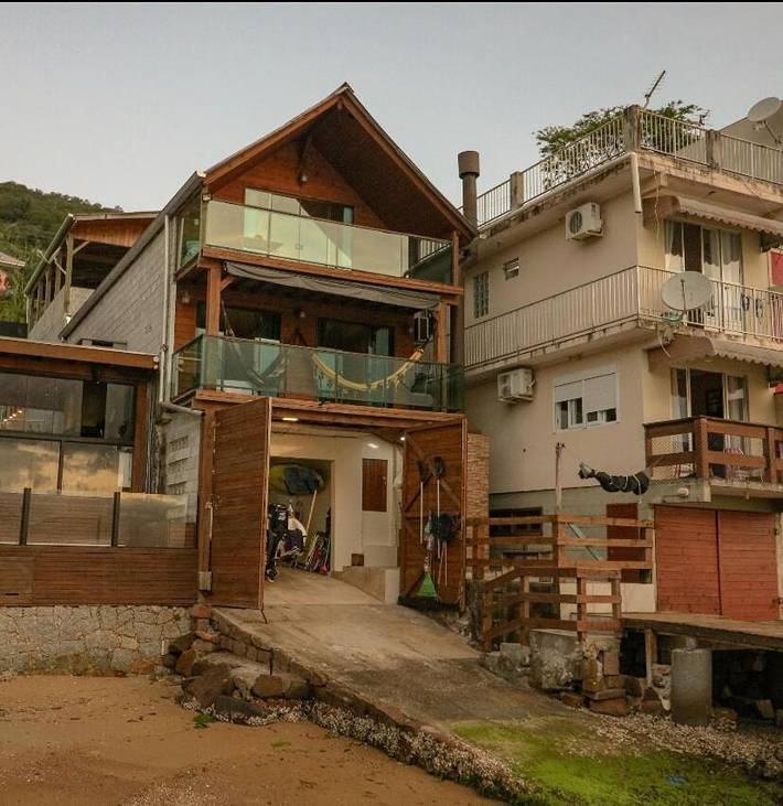 Casas e apartamentos de temporada para 6 pessoas, com balcão e vista, com animais de estimação em Ribeirão da Ilha