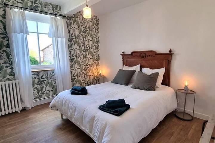 Gîte pour 6 personnes, avec jardin à Saint-Haon-le-Châtel - 4