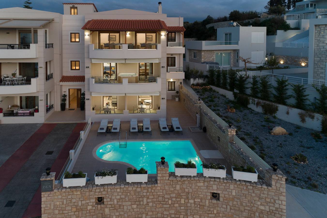 Zen Luxury Complex, Pool & Jacuzzi near Rethymno in Rethymno en omgeving