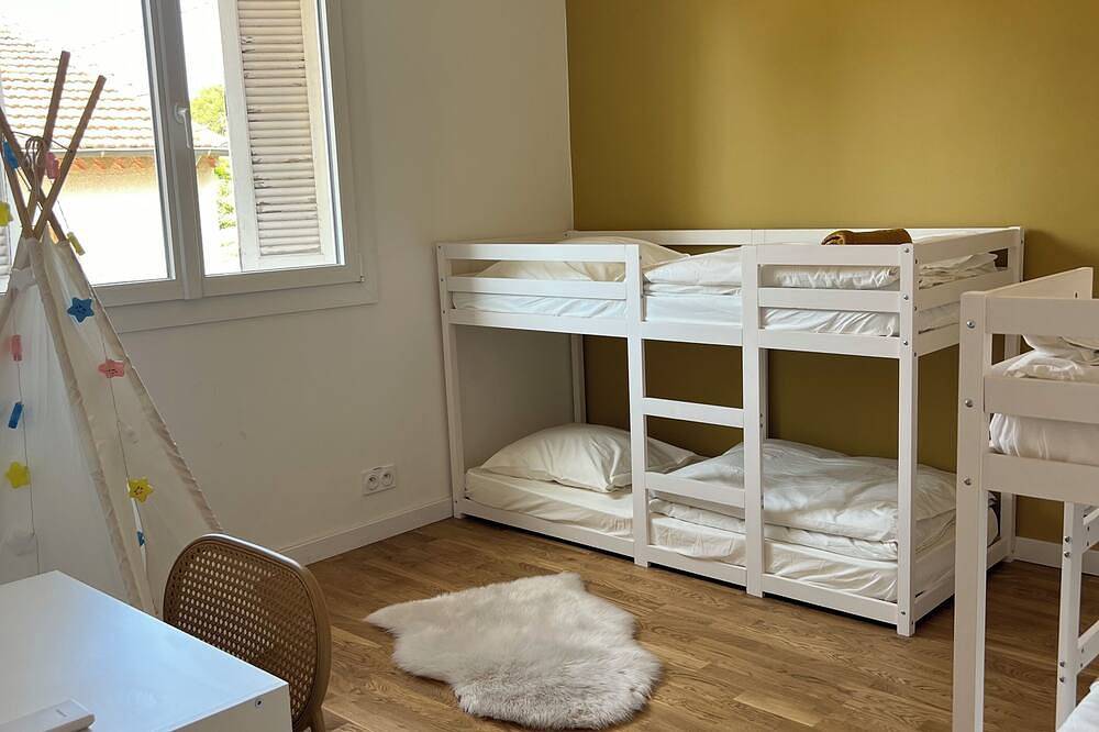 Cosy villa cap brun / sainte marguerite near beaches in La Garde, Toulon region