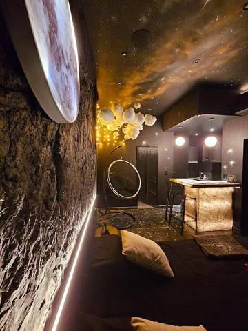 Gîte pour 2 personnes, avec jacuzzi et terrasse à Montagnac