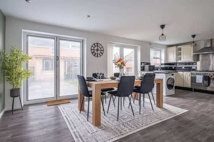 Ferienhaus für 6 Personen, mit Terrasse und Garten - 1