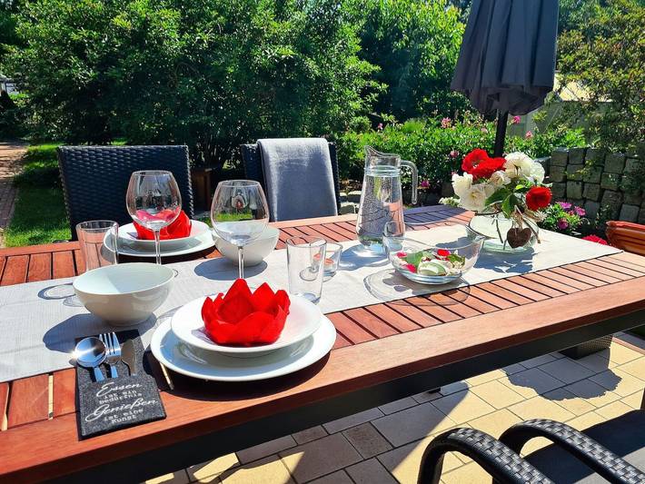 Ferienwohnung für 2 Personen, mit Terrasse und Garten in Rambin