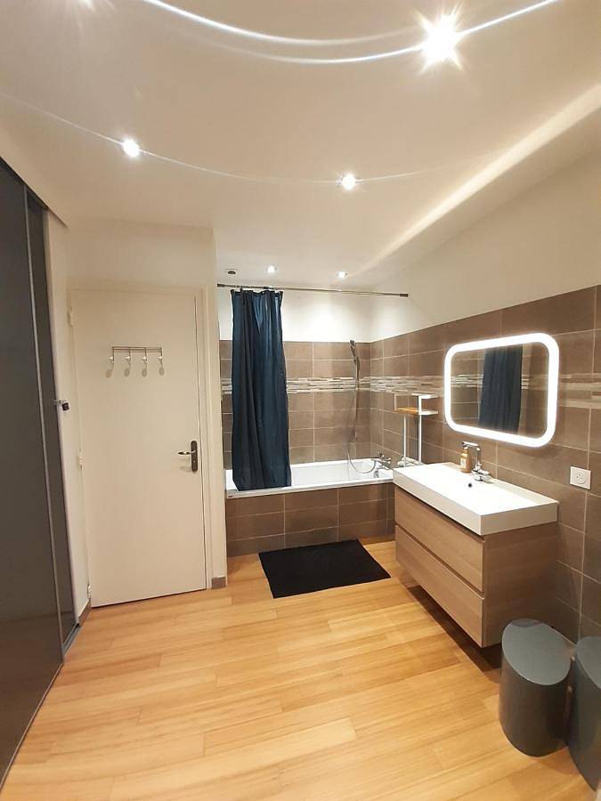 Centre ville Chambres dans un appartement d'exception in Bernay, Région de Bernay